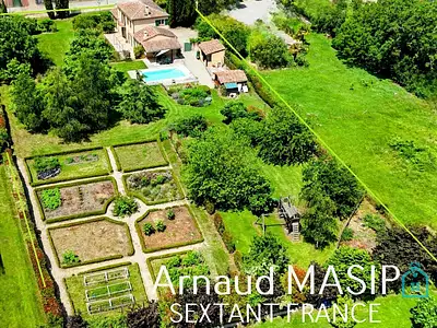 Maison, 170 m²