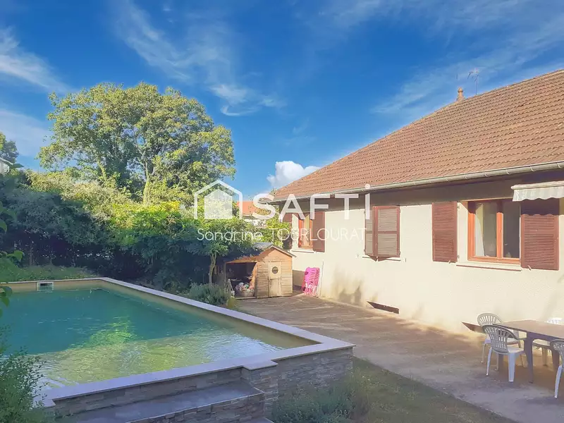 Maison, 177 m²