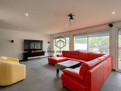 Maison, 155,94 m²