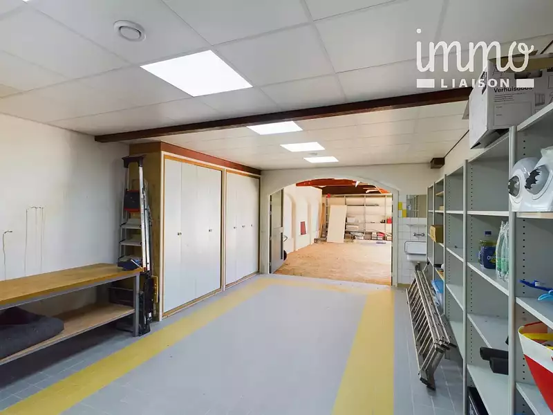 Maison, 230 m²