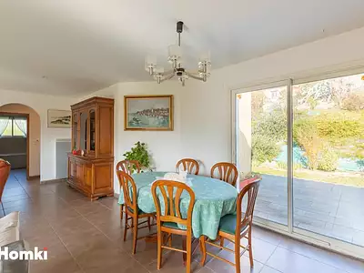 Maison, 147 m²