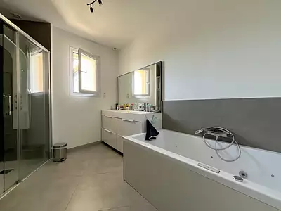 Maison, 170 m²