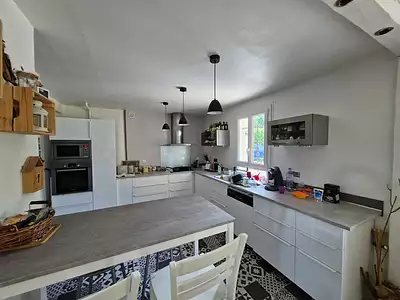 Maison, 147 m²