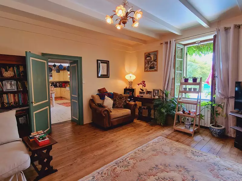 Maison, 350 m²