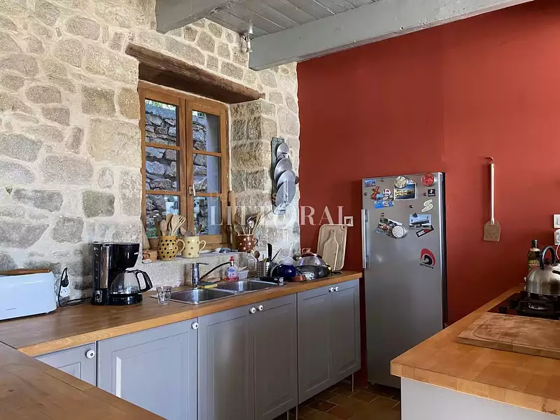Maison, 180 m²