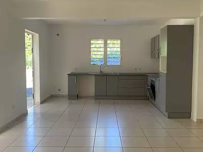 Maison, 220 m²