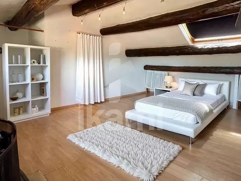 Maison, 161 m²