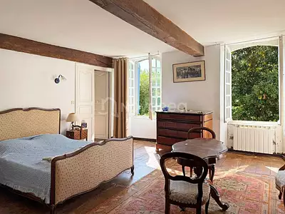 Maison, 325 m²