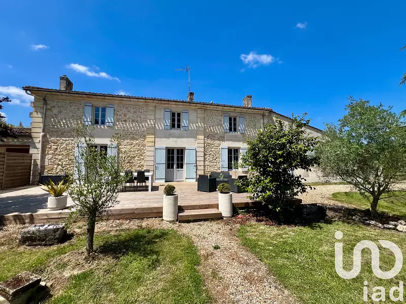 Maison, 259 m²