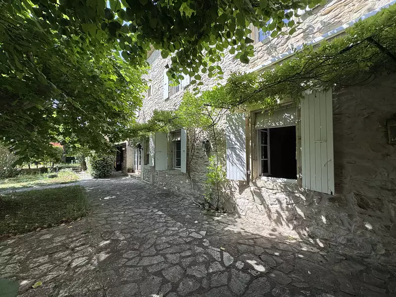 Maison, 311 m²