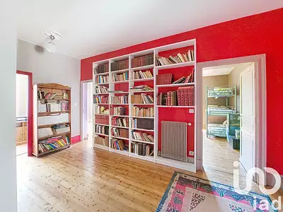 Maison, 250 m²