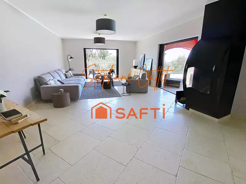 Maison, 182 m²