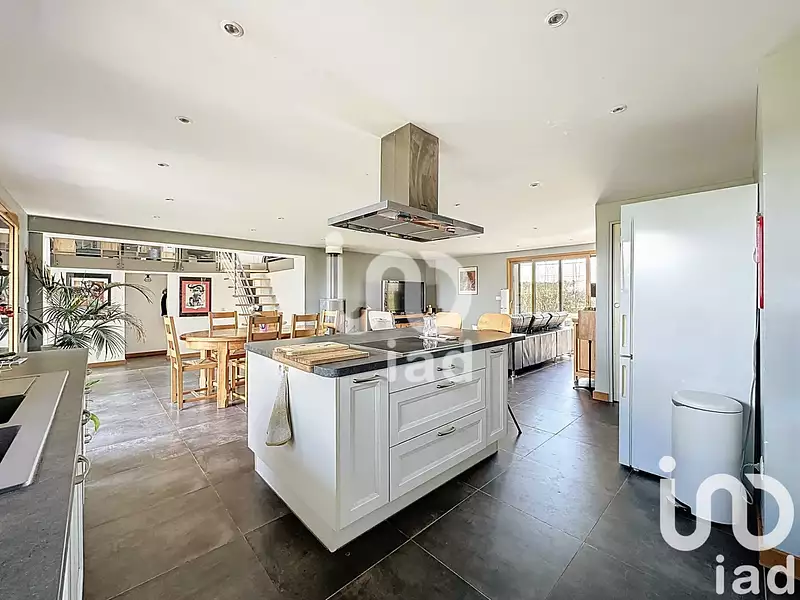 Maison, 164 m²
