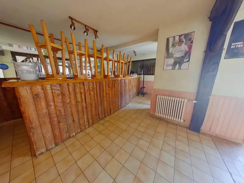 Maison, 275 m²