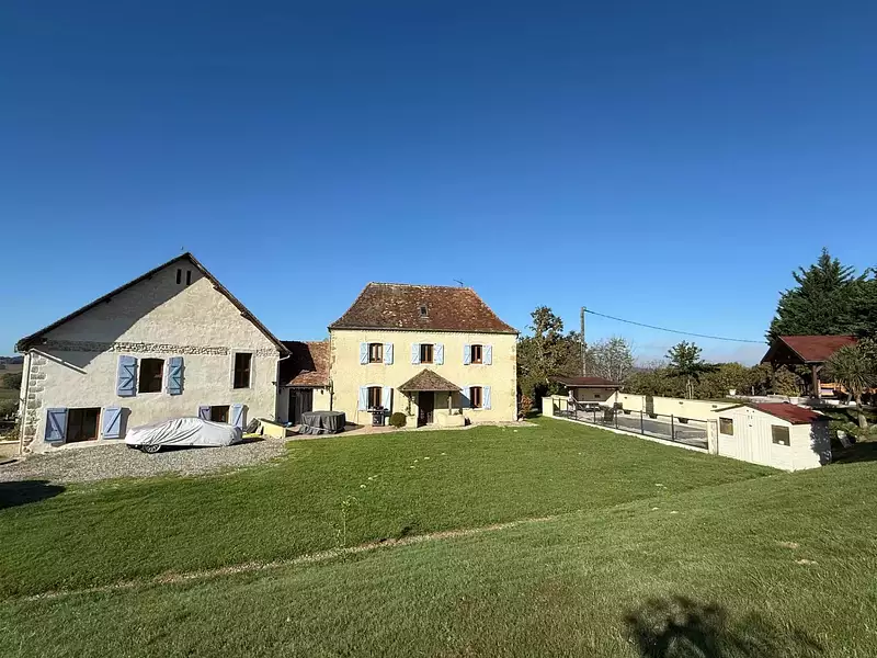 Maison, 233 m²