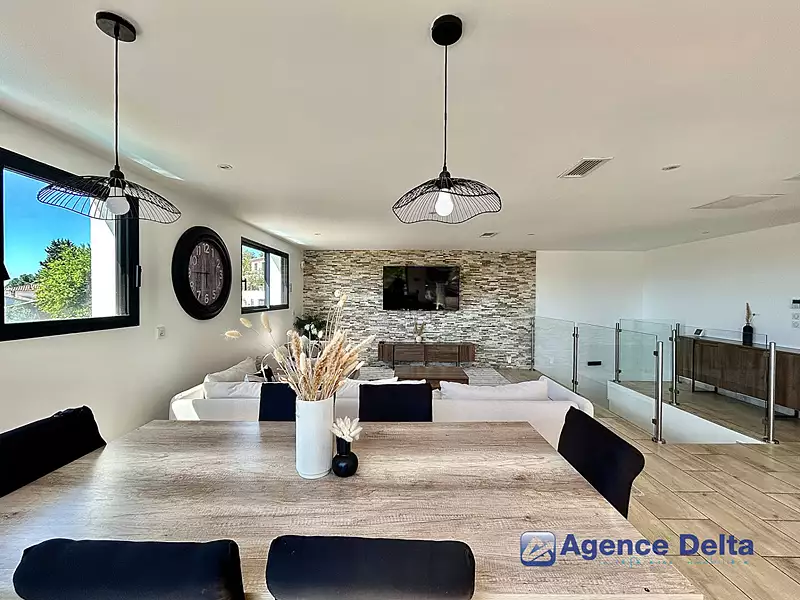 Maison, 150 m²