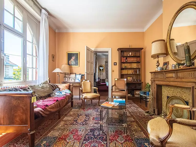 Maison, 295 m²