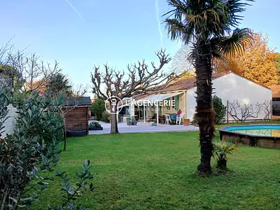 Maison, 140 m²
