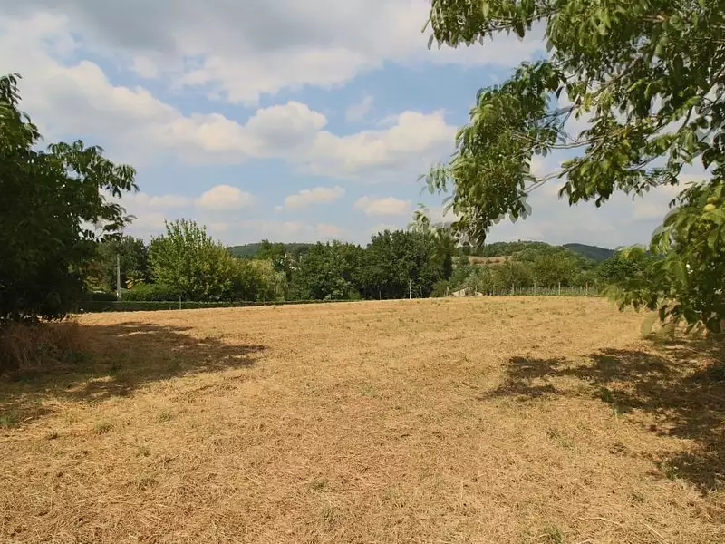 Terrain, 3 160 m²