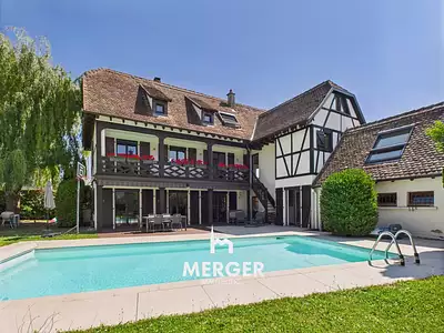 Maison, 250 m²