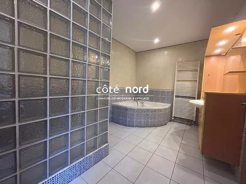 Maison, 97 m²