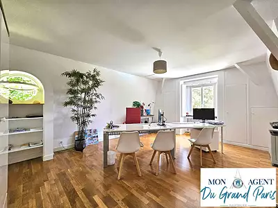 Maison, 250 m²