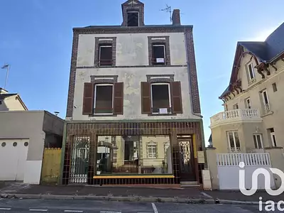 Immeuble, 373 m²