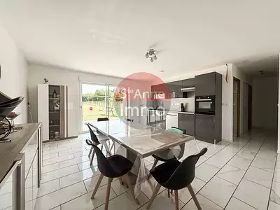 Maison, 105 m²