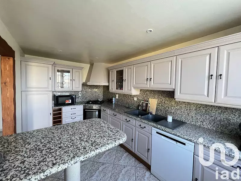 Maison, 155 m²