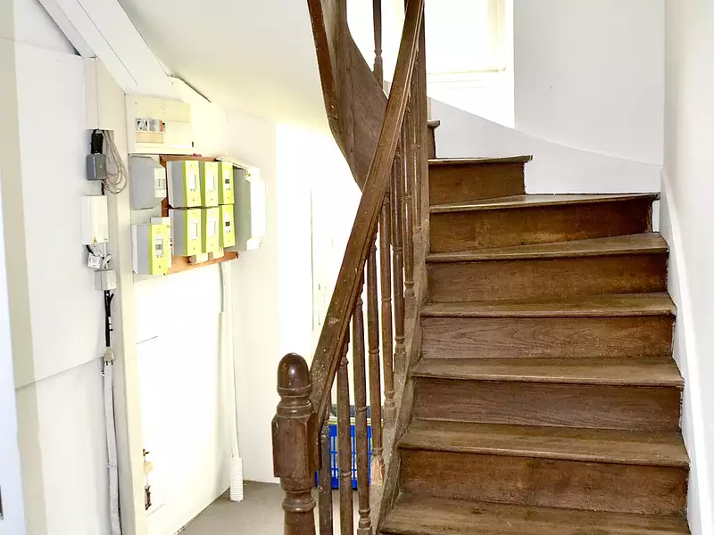Immeuble, 170 m²