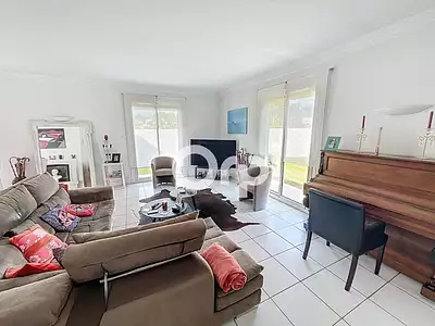 Maison, 155 m²