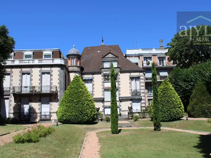 Appartement, 296 m²