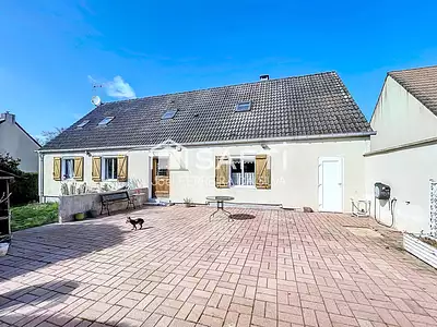 Maison, 167 m²