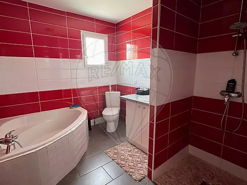 Maison, 136 m²