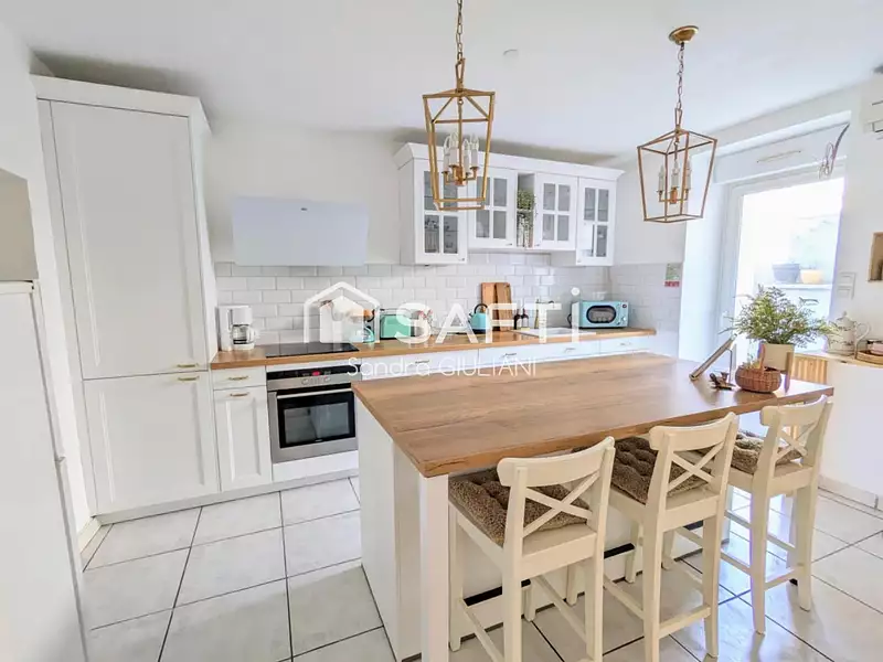Maison, 155 m²