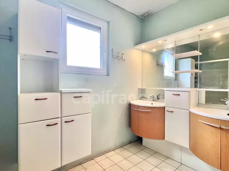 Maison, 172 m²