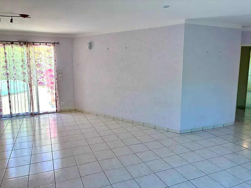 Maison, 132 m²