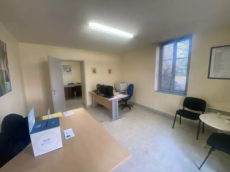 Immeuble, 90 m²