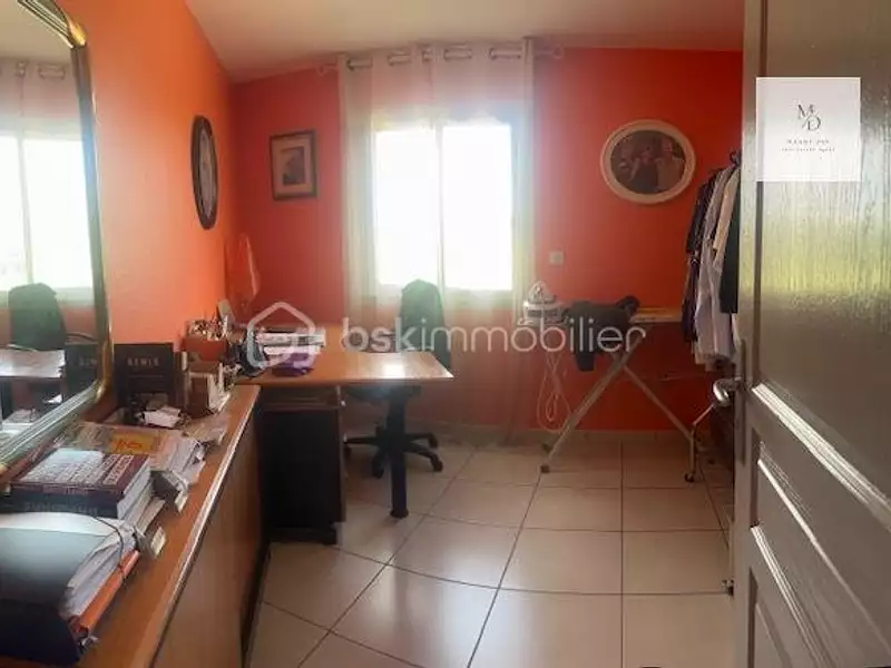 Maison, 300 m²