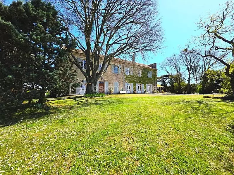Maison, 387 m²