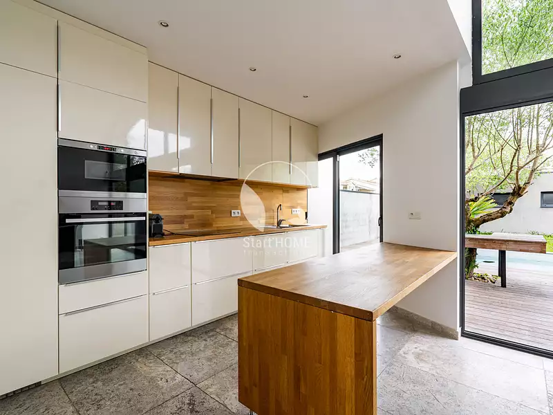 Maison, 137 m²
