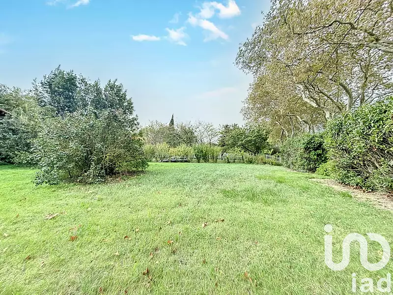 Terrain, 639 m²
