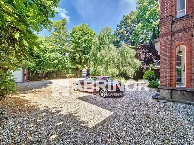 Maison, 307 m²