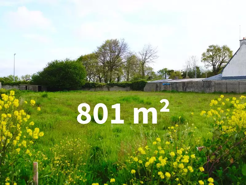 Terrain, 801 m²