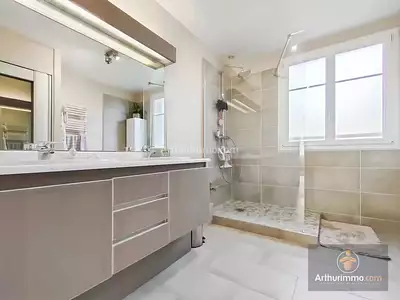 Maison, 154 m²