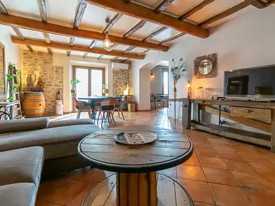 Maison, 210 m²