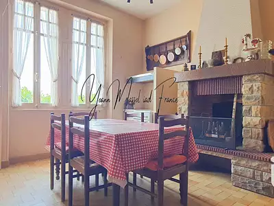 Maison, 233 m²