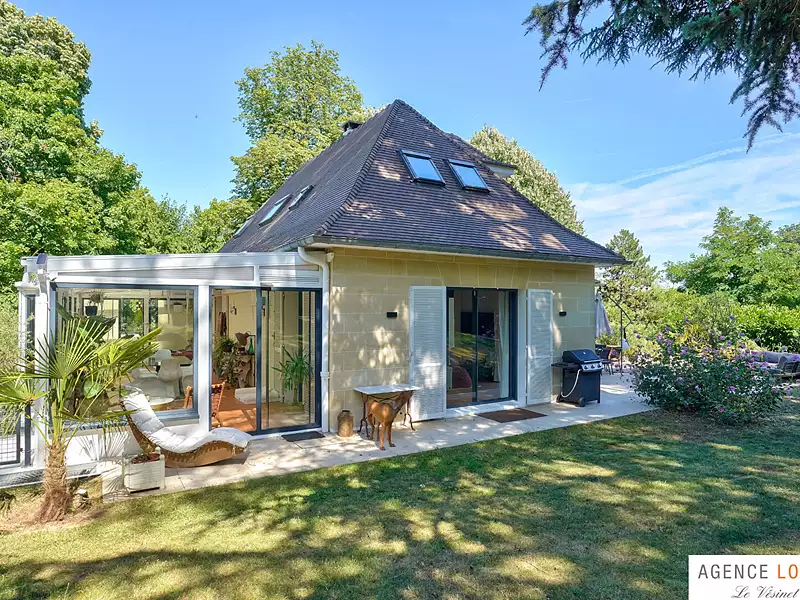 Maison, 300 m²