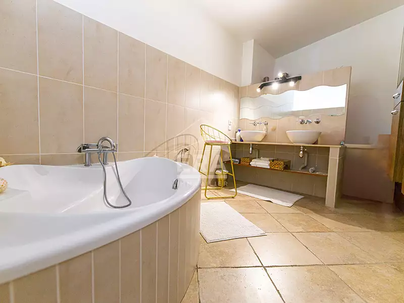 Maison, 119 m²