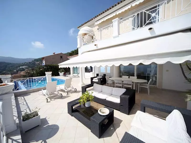 Maison, 457 m²